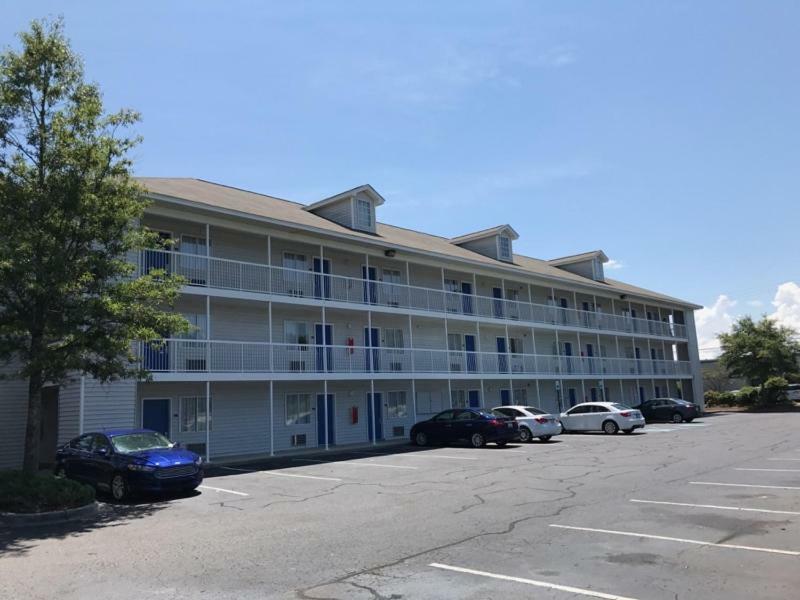 Intown Suites Extended Stay North Charleston Sc - Rivers Ave Exterior photo